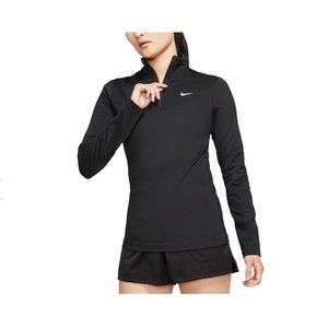 ❌sold❌.   Nike dri-fit pull over half zip